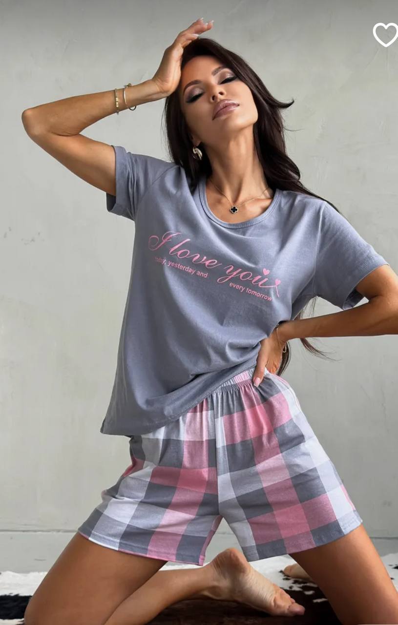 Futbolka va shortilar